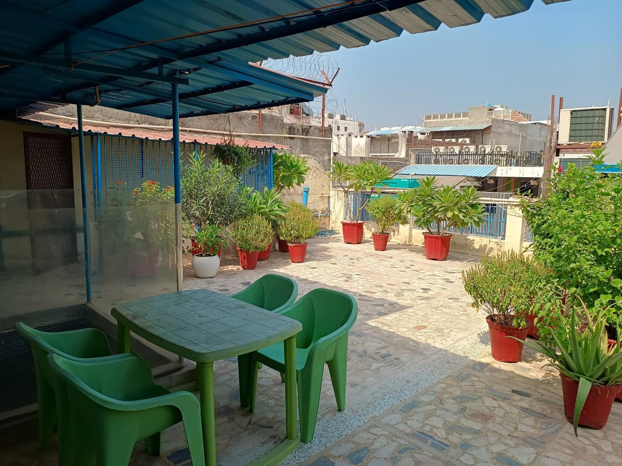 Hotel Majors Den New Delhi Exterior foto