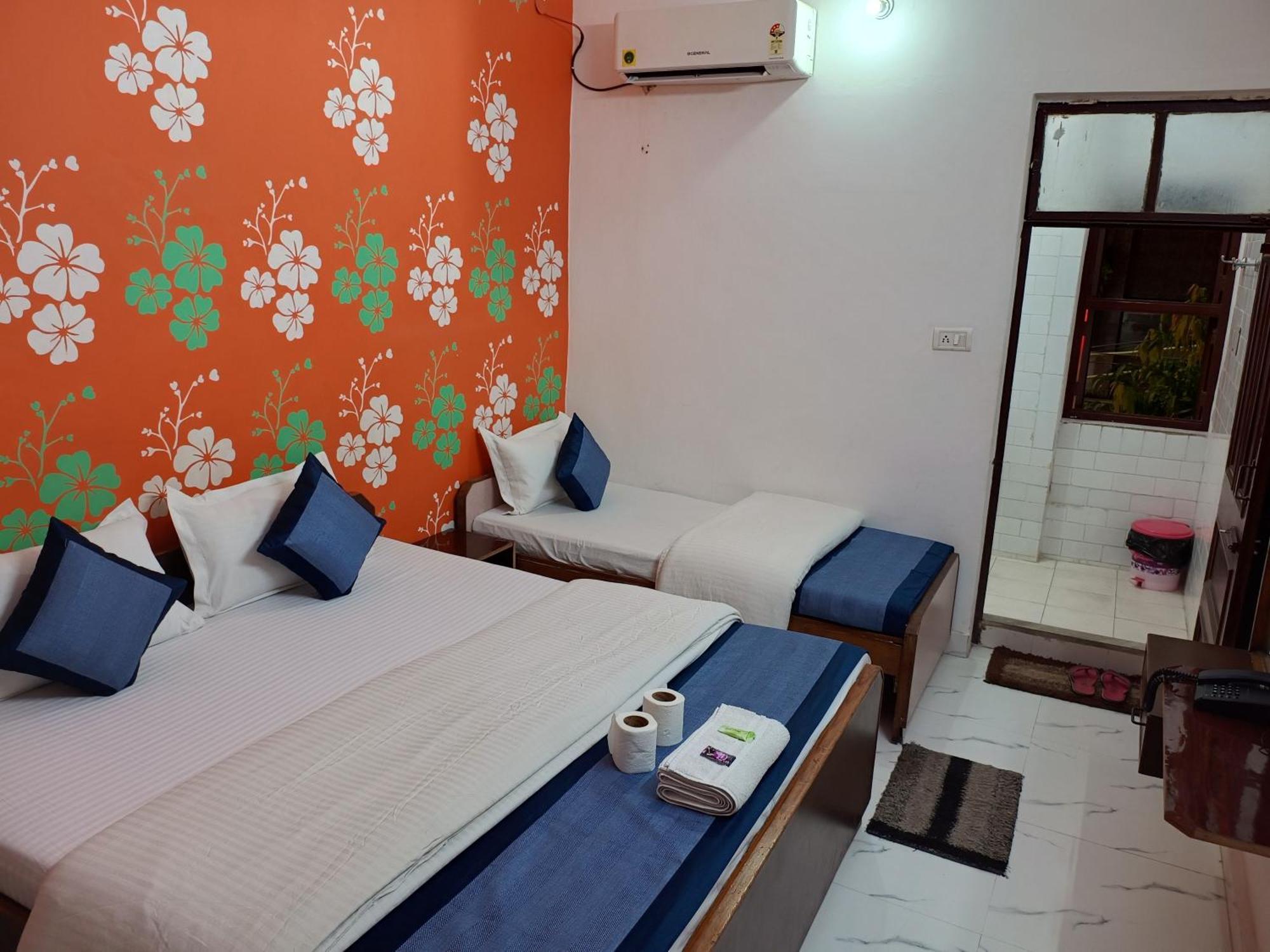 Hotel Majors Den New Delhi Exterior foto