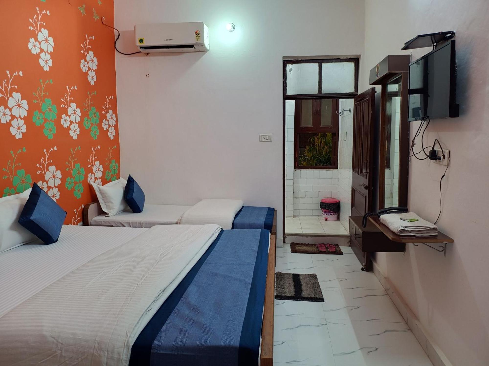 Hotel Majors Den New Delhi Exterior foto